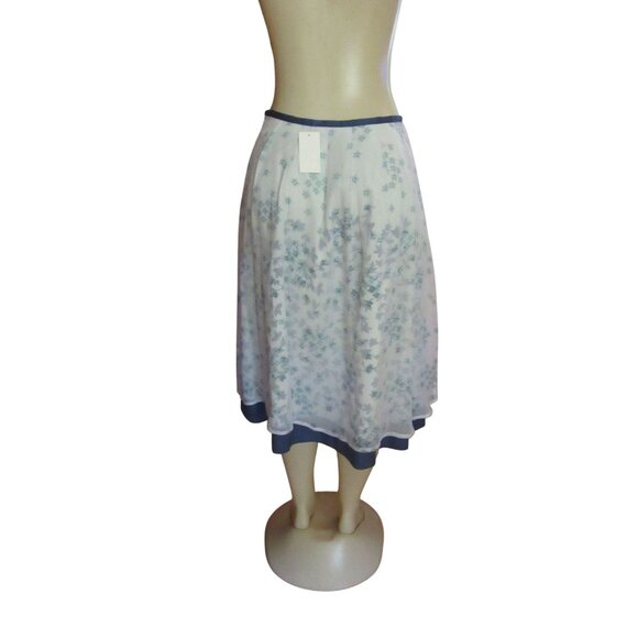 NWT J. Jill Blue & White Floral Silk Skirt Size 8 With Layered Design - Picture 4 of 5